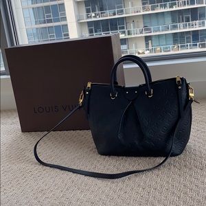 Louis Vuitton Monogram black on black